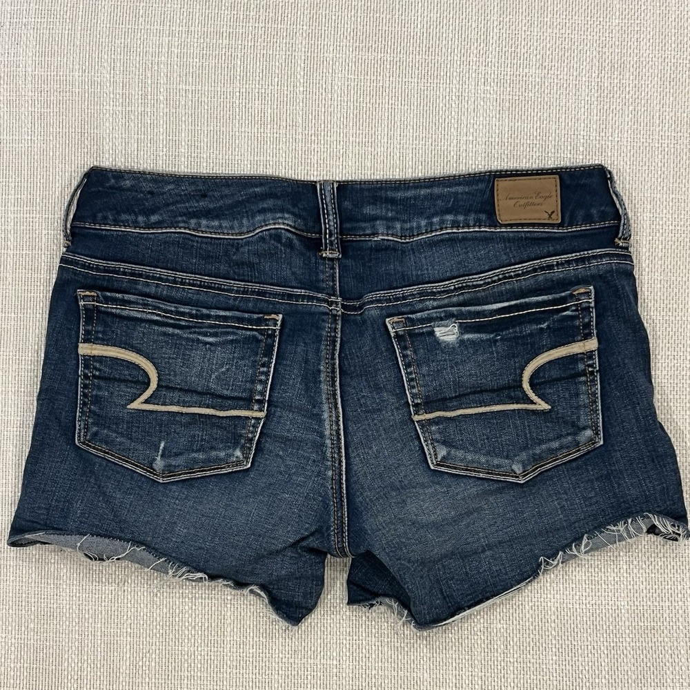 American Eagle Women's 4 Short Shorts Jean Dark Wash Super Stretch Blue #0704 - Picture 2 of 5